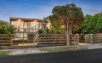 27 Aroona Rd, Caulfield North VIC