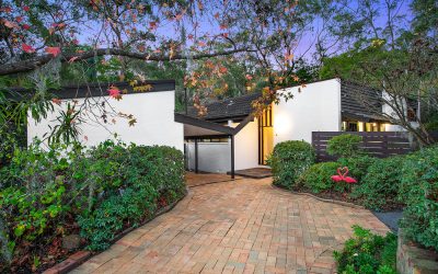 ‘Courtyard House’ 4 Staddon Close, St Ives NSW